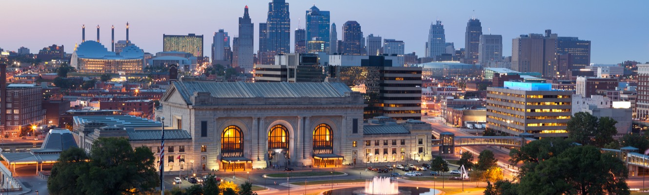 Kansas City Missouri evening skyline subpage header